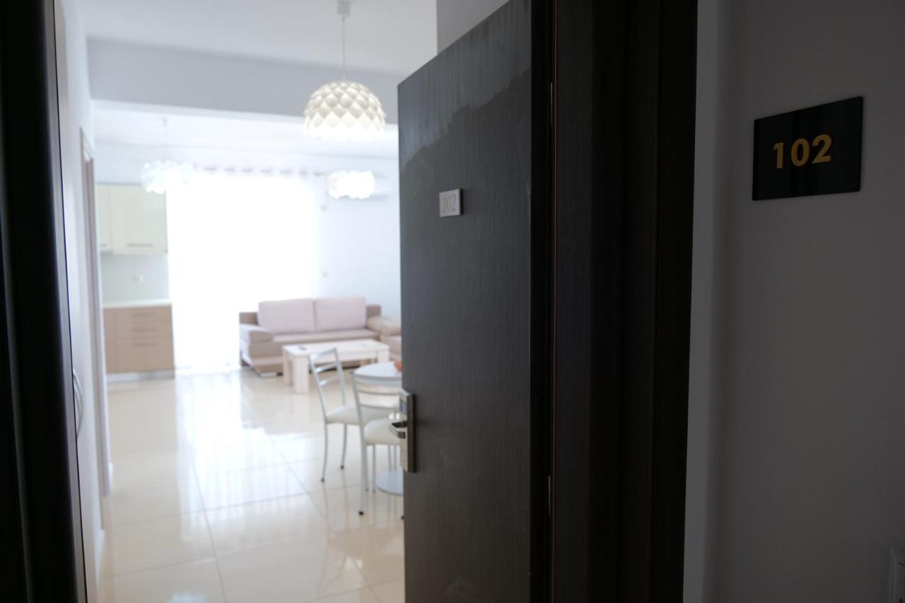 Golden Berden Boutique Hotel Cuke Luaran gambar