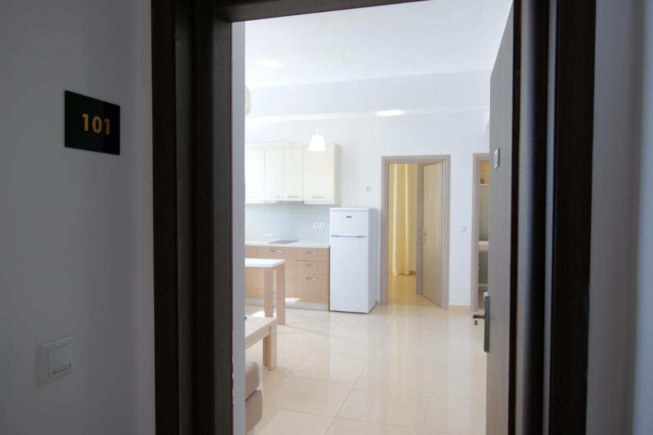 Golden Berden Boutique Hotel Cuke Luaran gambar