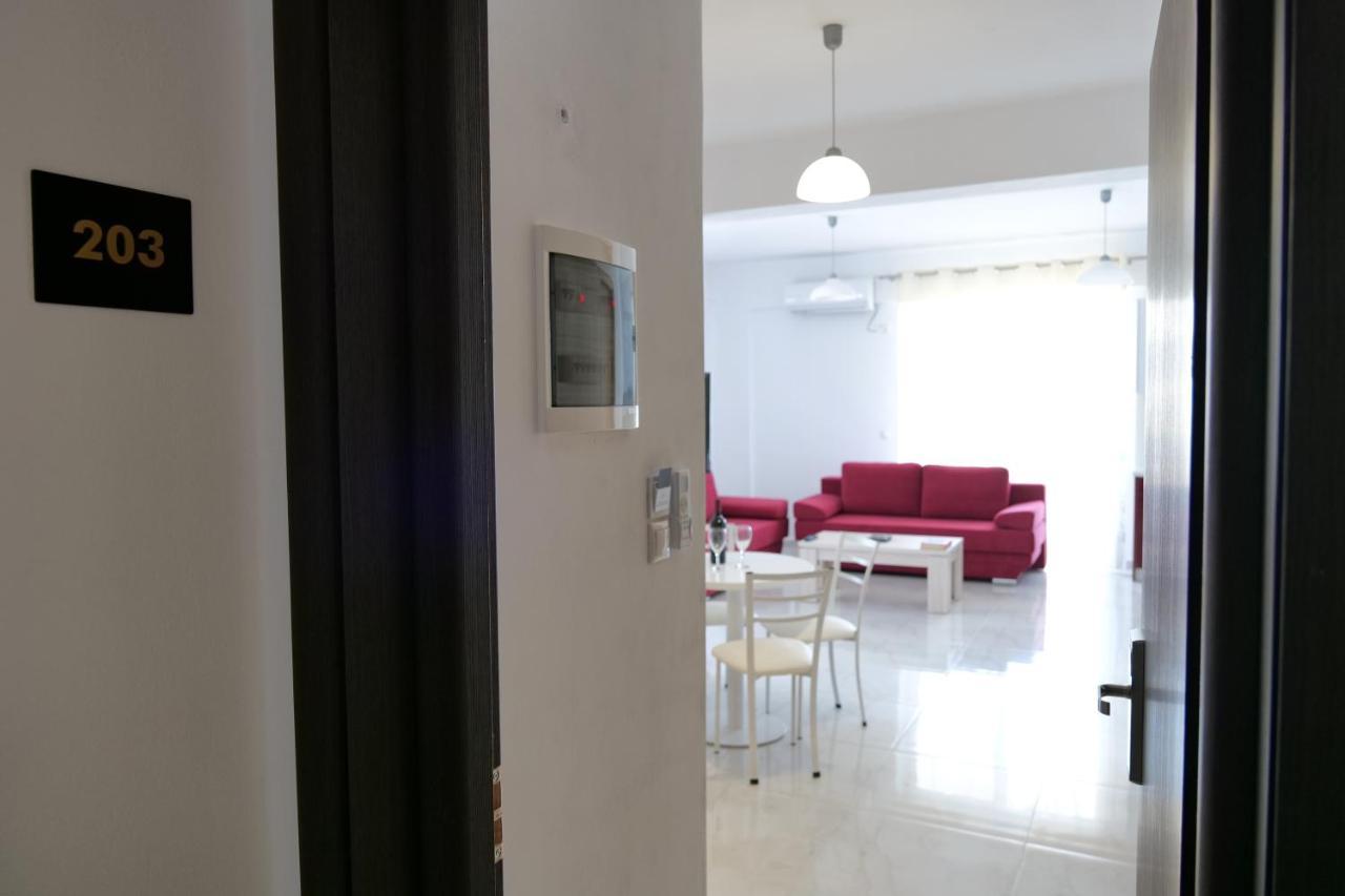 Golden Berden Boutique Hotel Cuke Luaran gambar