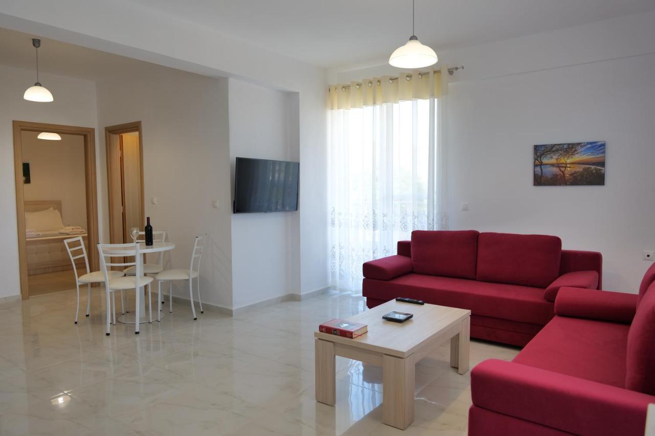 Golden Berden Boutique Hotel Cuke Luaran gambar