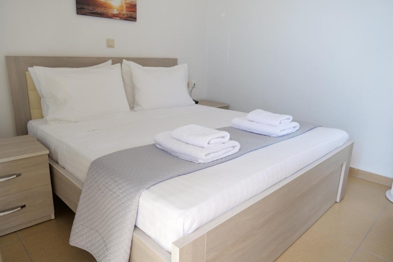 Golden Berden Boutique Hotel Cuke Luaran gambar